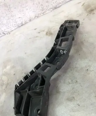 Volkswagen Touran III Rear bumper mounting bracket 5ta807394