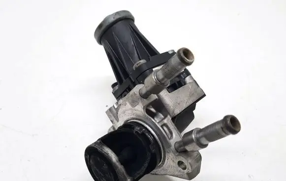 Opel Combo E EGR valve 9829870280