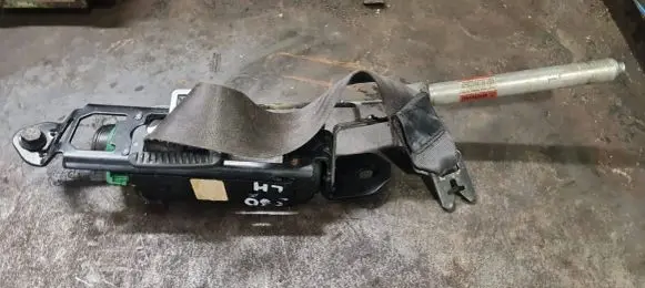 Volvo S60 Front seatbelt 570650365F