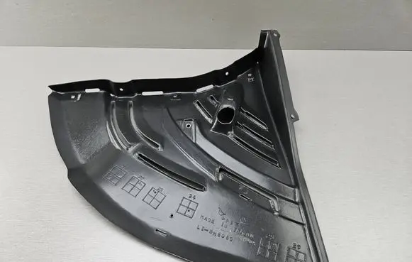 BMW 7 E65 E66 Front mudguard 7153788 51757153788