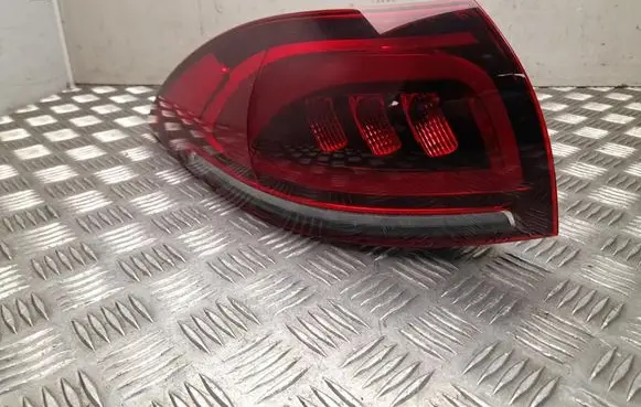 Mercedes-Benz GLE W167 Rear/tail lights A1679063504