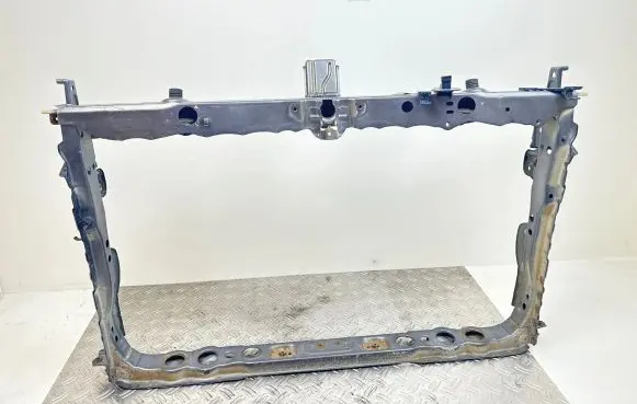 Toyota Verso Radiator support slam panel