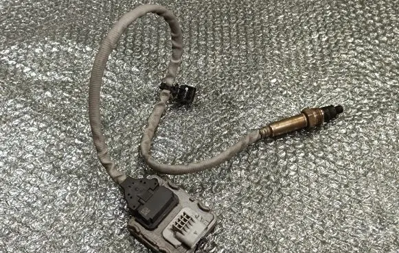 Renault Master III Lambda probe sensor 227909181R A2C19306400
