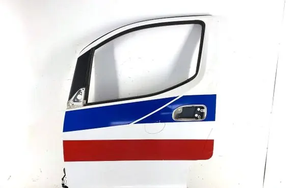 Nissan NV200 Front door 