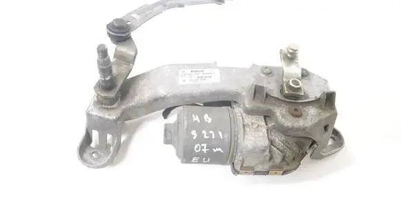 Mercedes-Benz S W221 Front wiper linkage and motor 0390241939 3397021012
