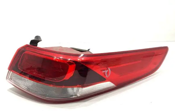 KIA Optima Rear/tail lights 92402-D4