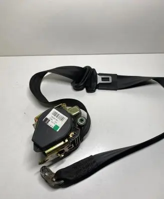 Audi A6 S6 C5 4B Front seatbelt 560571801 008L000