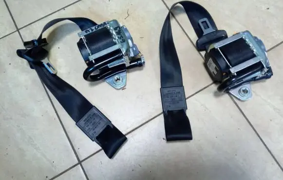 Audi A3 S3 8P Front seatbelt 8P7857706A 8P7857705A NE65169