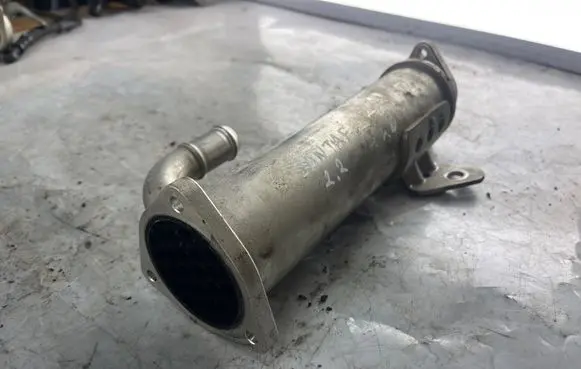 Hyundai Santa Fe EGR valve cooler 2841627450v2
