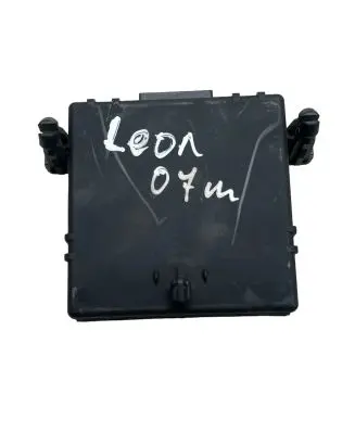 Seat Leon (1P) Other control units/modules 1K0907530H 1K0907951