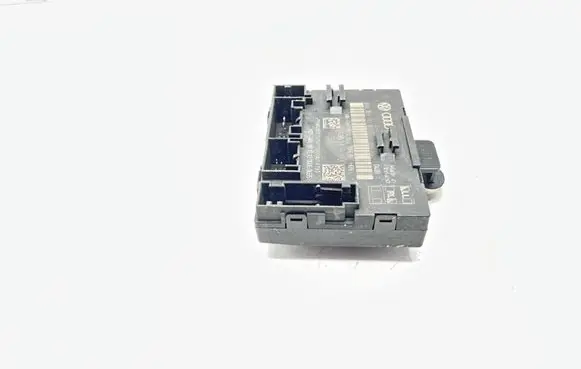 Skoda Superb B6 (3T) Door control unit/module 8X0959793B P10020373
