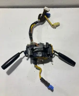 Mazda 323 Wiper turn signal indicator stalk/switch 7110814392