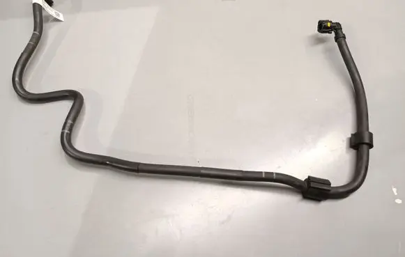 Skoda Kamiq Fuel line/pipe/hose 05C133723 05C133723AB