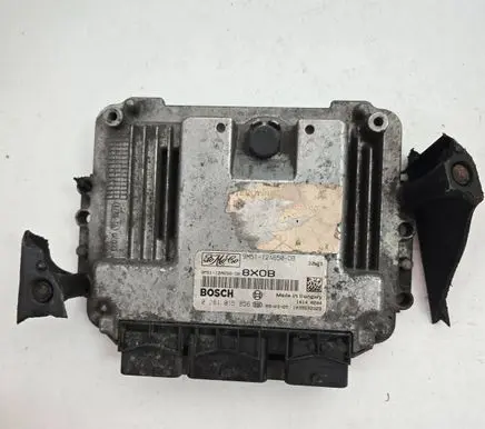 Ford Focus Engine control unit/module 9M5112A650DB 0281015856
