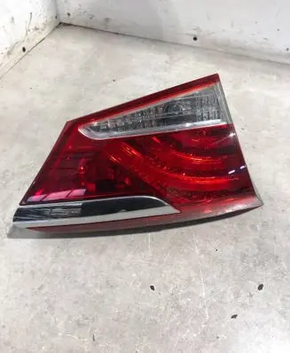 Hyundai i40 Tailgate rear/tail lights 924033Z000