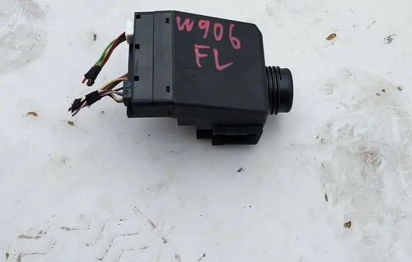 Mercedes-Benz Sprinter W906 Ignition lock A9069004100