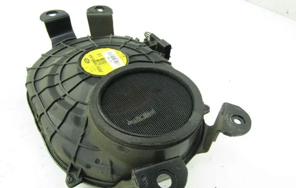 Chevrolet Meriva Subwoofer speaker J9D318808AA