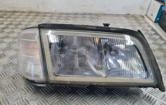 Mercedes-Benz C W202 Headlight/headlamp