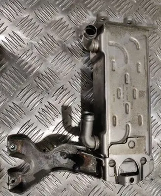 Mercedes-Benz E A207 EGR valve cooler A6511400675Q05 A6511400675 3421704038