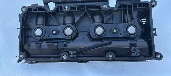 Skoda Octavia Mk4 Rocker cam cover 05L103469D