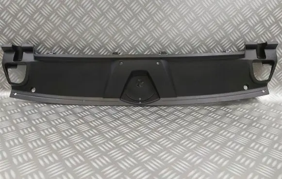 Engine bonnet/hood lock trim molding