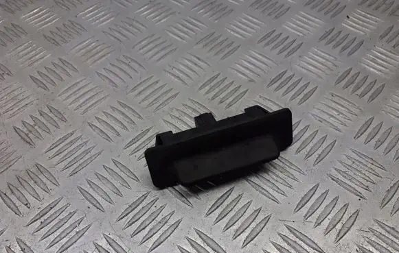 Renault Espace IV Tailgate/boot open switch button 8200002001