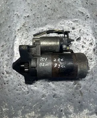 Peugeot 307 Starter motor M001T80481