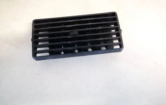 Volkswagen Golf IV Dash center air vent grill 1j0819755b