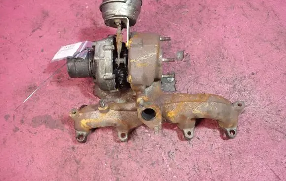 Volkswagen Golf IV Turbo 038253019A
