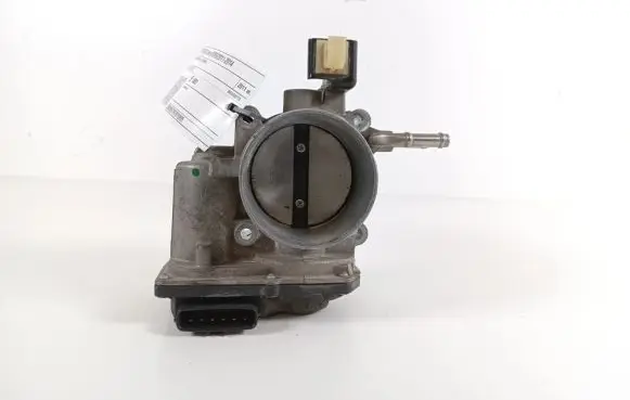 Toyota Camry Throttle valve 22030-0V010
