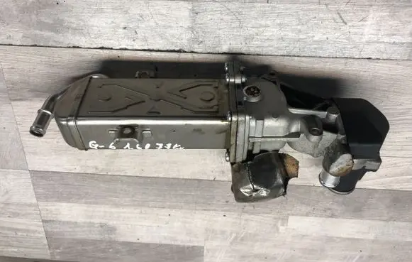 Volkswagen Golf VI EGR valve cooler 330690567