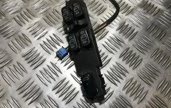 Mercedes-Benz S W220 Electric window control switch 2208201010 501.696q06