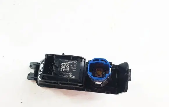 Audi A3 8Y Hand parking brake switch 4KE927225B 010720 03214790201