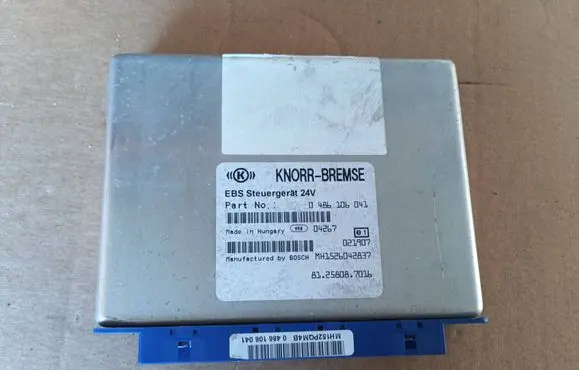 Man TGE 1gen Engine control unit/module ECU 0486106041
