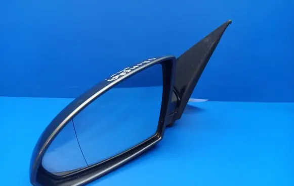 Nissan Primera Front door electric wing mirror 876071