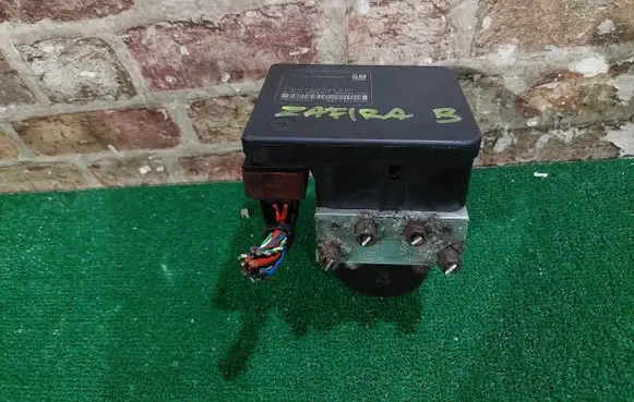 Opel Zafira B ABS control unit/module 