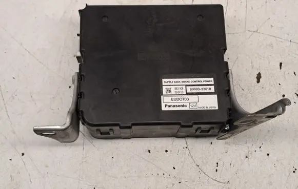 Toyota Prius (XW20) ABS control unit/module 8968033010