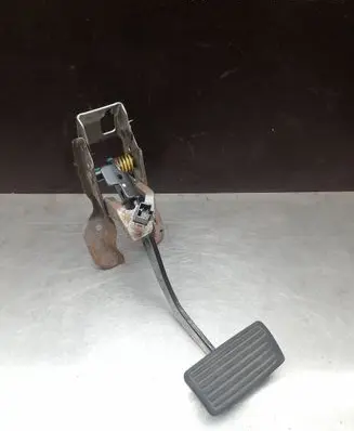 Honda Accord Brake pedal 