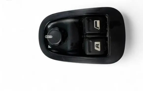 Peugeot 206 Wing mirror switch 12240