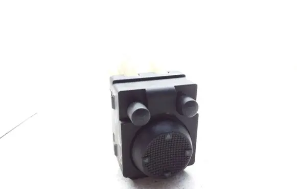 Volkswagen Golf III Wing mirror switch 1H0959565
