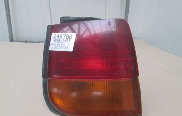 Mitsubishi Space Runner Rear/tail lights