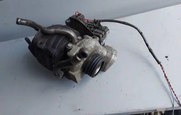 BMW 3 E46 Turbo 7790992H
