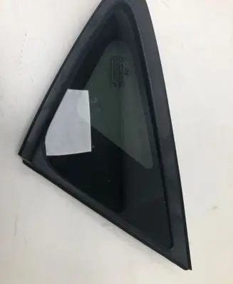 Hyundai ix35 Rear side window 43R000083