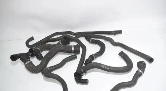 BMW X5 E70 Engine coolant pipe/hose 7808079 6793660 7808076