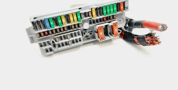 BMW 5 G30 G31 Fuse module 9350313