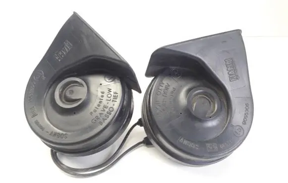 Ford Mondeo Mk III Horn signal 0055306