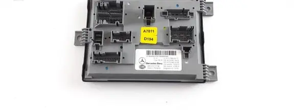 Mercedes-Benz E W213 SAM control unit A2139009312 A2139015403 A2139021608