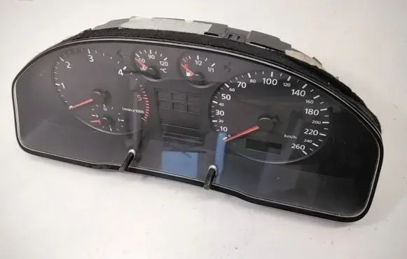 Audi A4 S4 B5 8D Speedometer (instrument cluster) 8D0919861A 110008884001