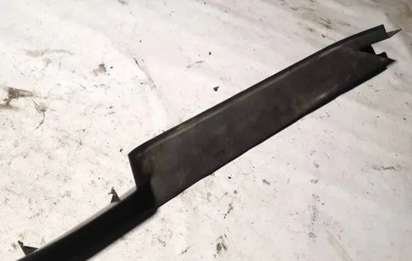 Opel Zafira B Rear sill trim cover 13129337 322225228