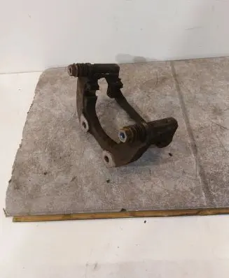 BMW 5 F10 F11 Front brake pad spring 